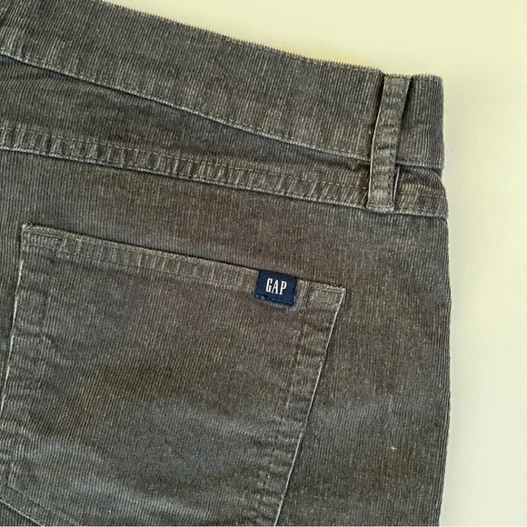 GAP Gray Corduroy Shorts Raw Hem Size 10 - Picture 4 of 13